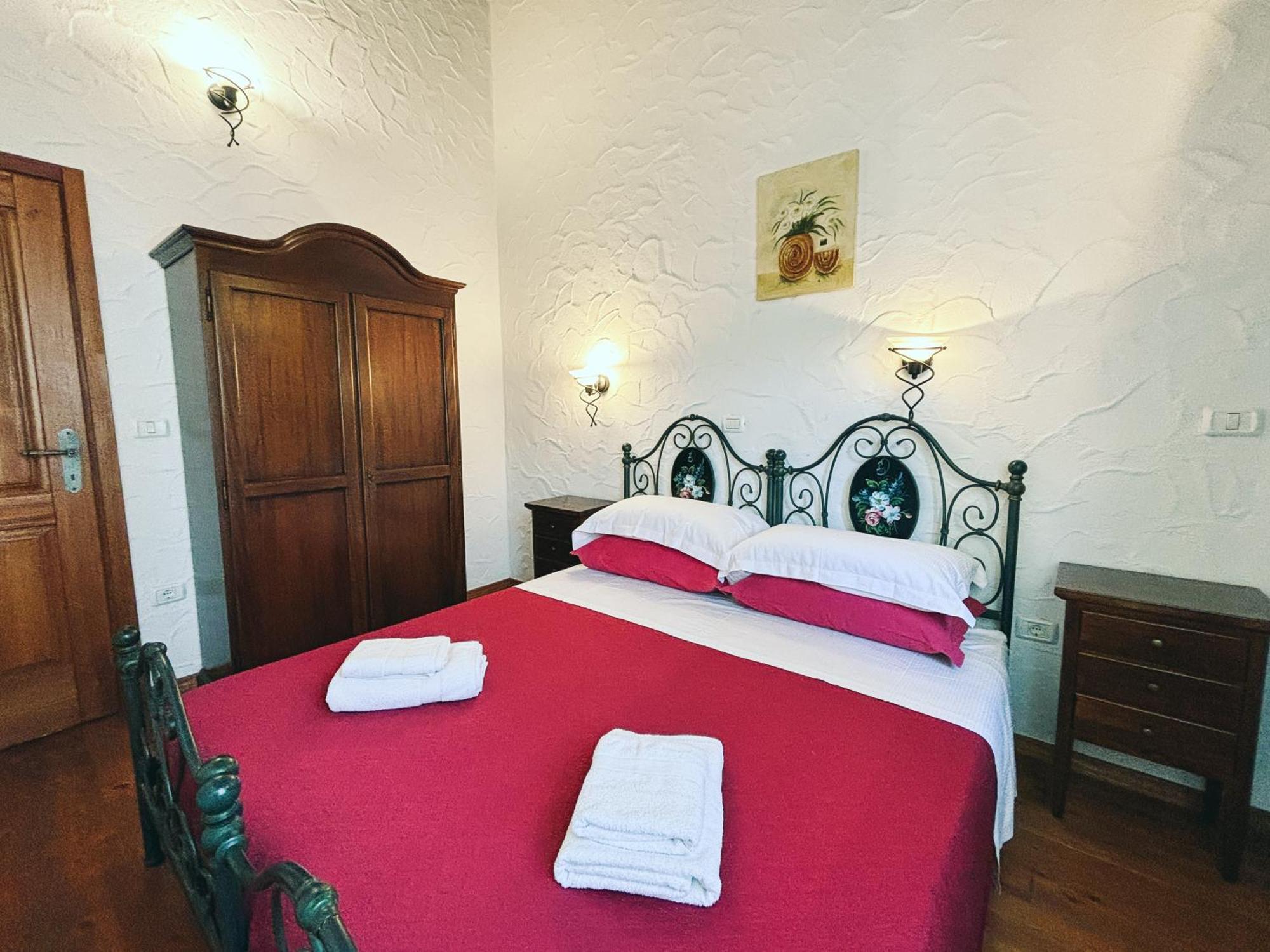City Center Coastal Escape - Apartments With Sea View Or Cozy Room Novigrad Istria 外观 照片