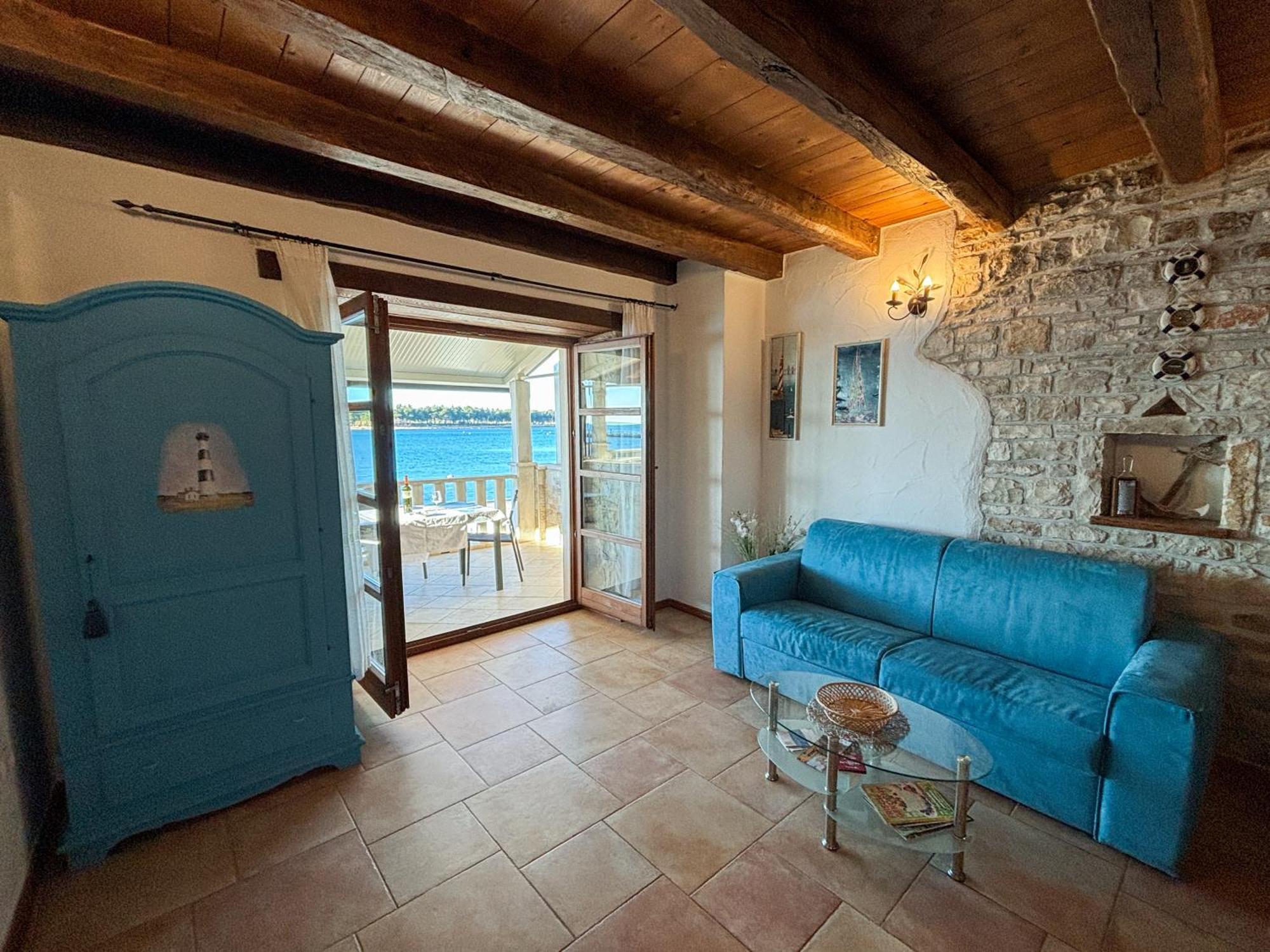 City Center Coastal Escape - Apartments With Sea View Or Cozy Room Novigrad Istria 外观 照片
