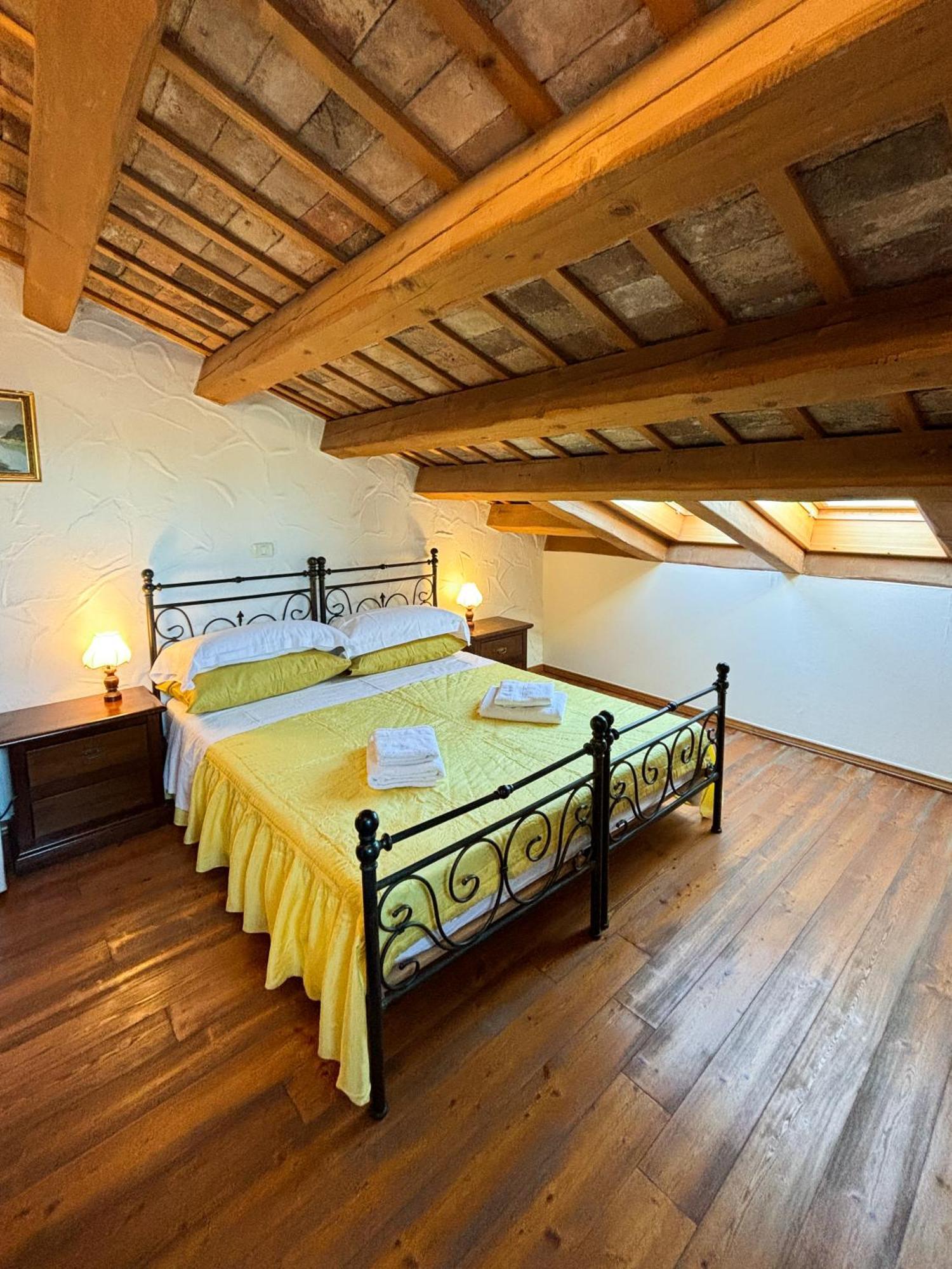 City Center Coastal Escape - Apartments With Sea View Or Cozy Room Novigrad Istria 外观 照片